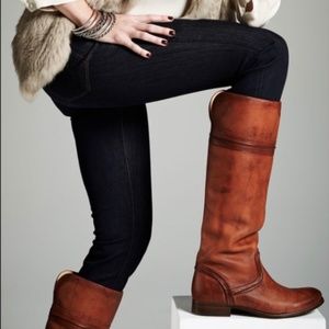 FRYE Boots Melissa Trapunto 76442 Size 6B Like New